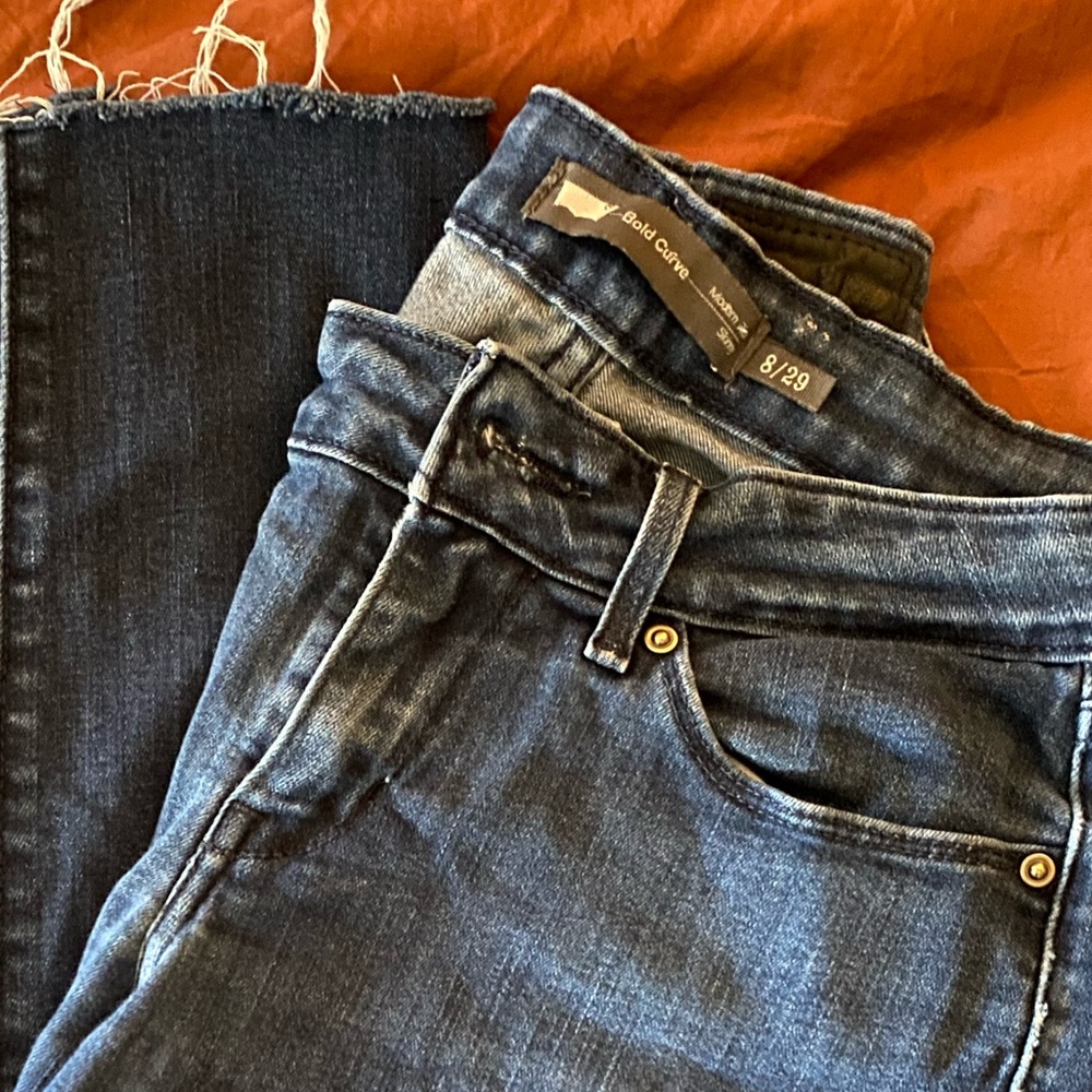 Levi’s bold curve skinny jeans